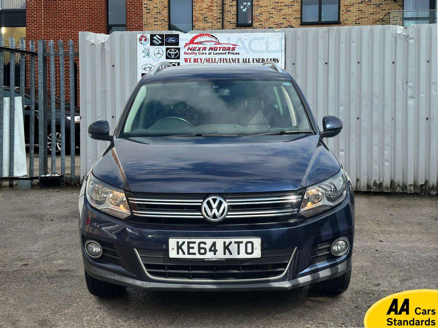 A 2014 VOLKSWAGEN TIGUAN 2.0 TSI Match SUV 5dr Petrol DSG 4WD Euro 5 (180 ps) A 2014 VOLKSWAGEN TIGUAN 2.0 TSI Match SUV 5dr Petrol DSG 4WD Euro 5 (180 ps)