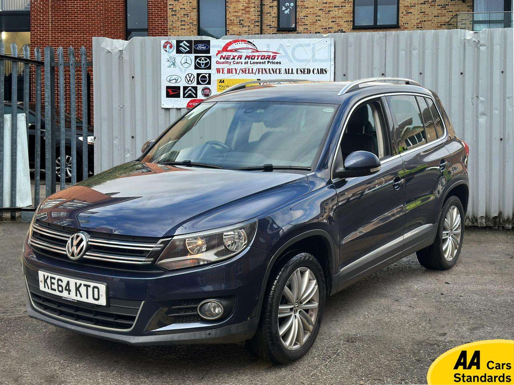 A 2014 VOLKSWAGEN TIGUAN 2.0 TSI Match SUV 5dr Petrol DSG 4WD Euro 5 (180 ps) A 2014 VOLKSWAGEN TIGUAN 2.0 TSI Match SUV 5dr Petrol DSG 4WD Euro 5 (180 ps)
