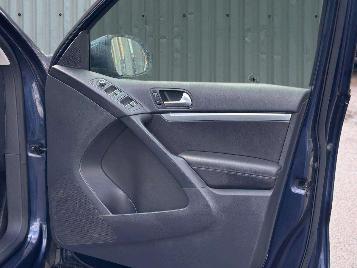 2014 VOLKSWAGEN TIGUAN 2014 VOLKSWAGEN TIGUAN