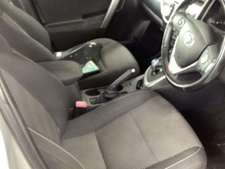 2014 TOYOTA AURIS 2014 TOYOTA AURIS