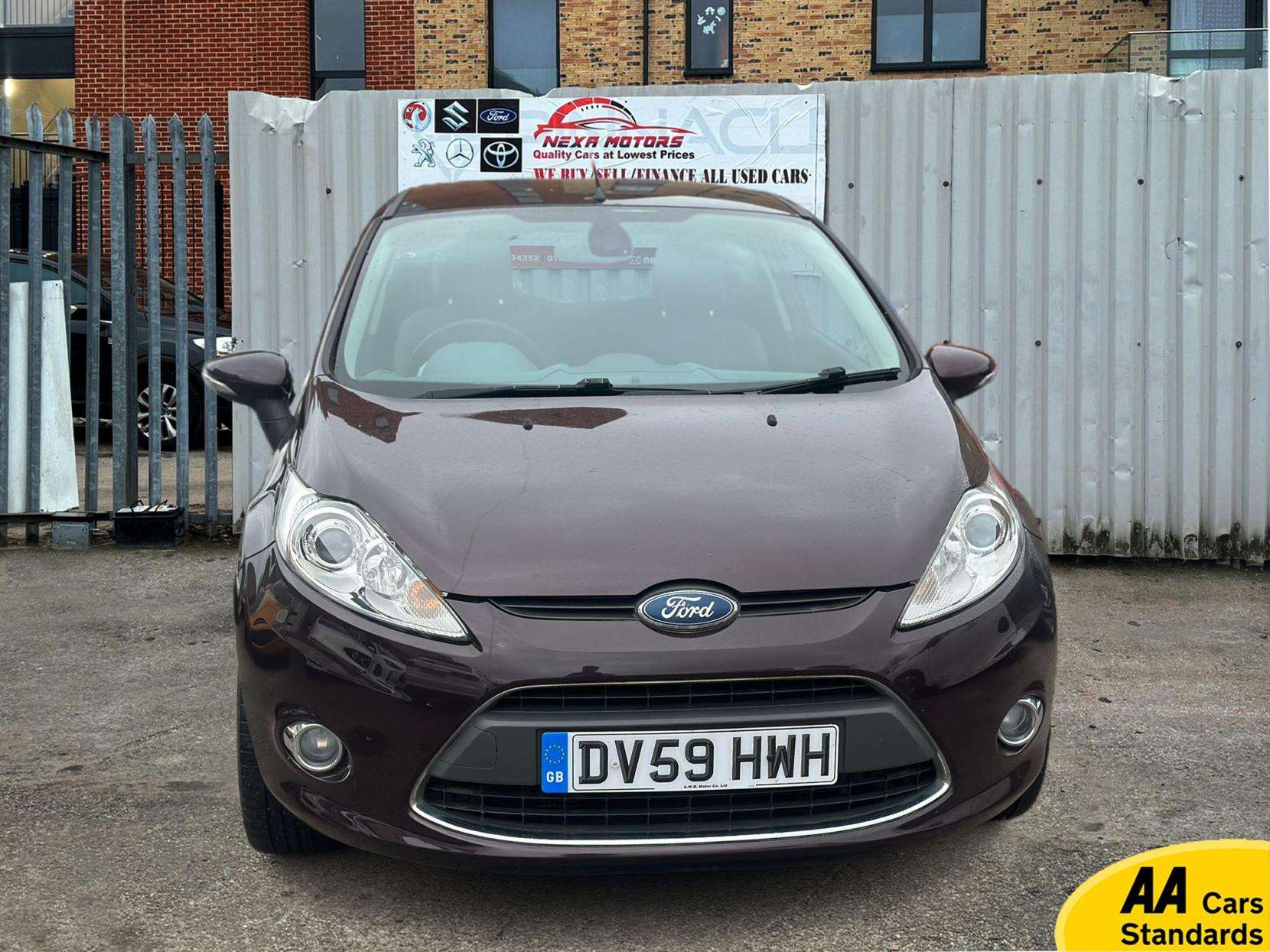 A 2009 FORD FIESTA 1.4 Titanium Hatchback 3dr Petrol Automatic (154 g/km, 94 bhp) A 2009 FORD FIESTA 1.4 Titanium Hatchback 3dr Petrol Automatic (154 g/km, 94 bhp)