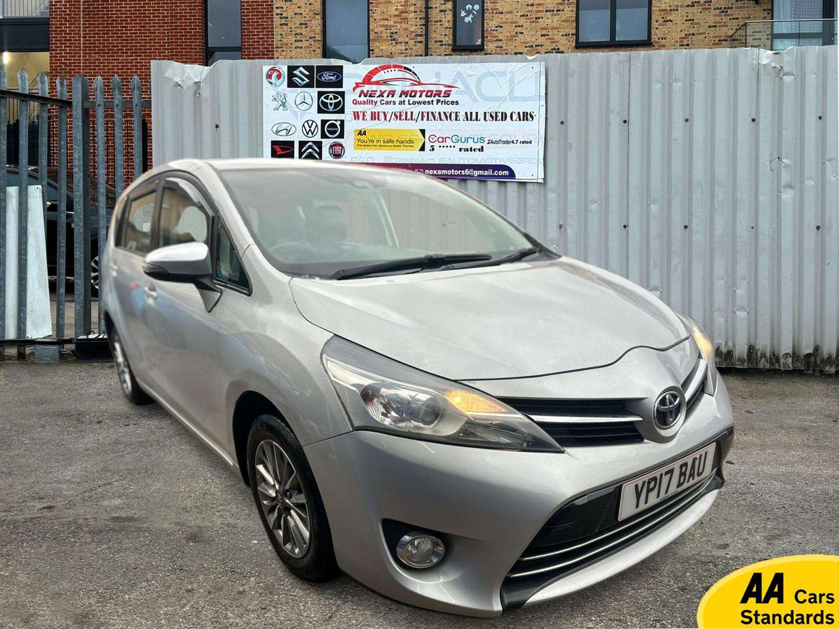 A 2017 TOYOTA VERSO 1.8 V-Matic Icon MPV 5dr Petrol Multidrive S Euro 6 (7 Seat) (147 ps) A 2017 TOYOTA VERSO 1.8 V-Matic Icon MPV 5dr Petrol Multidrive S Euro 6 (7 Seat) (147 ps)