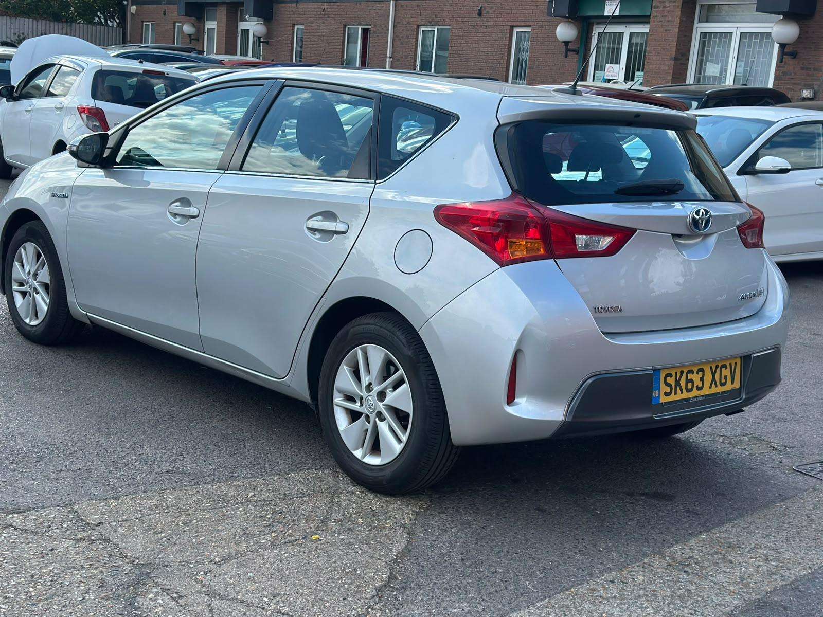 2013 TOYOTA AURIS 2013 TOYOTA AURIS