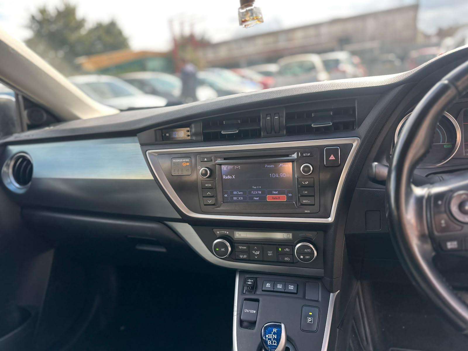 2013 TOYOTA AURIS 2013 TOYOTA AURIS