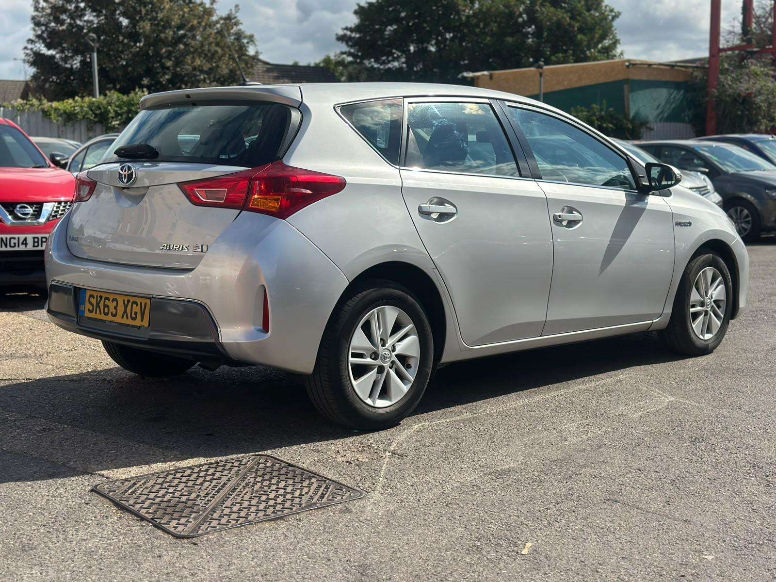 2013 TOYOTA AURIS 2013 TOYOTA AURIS