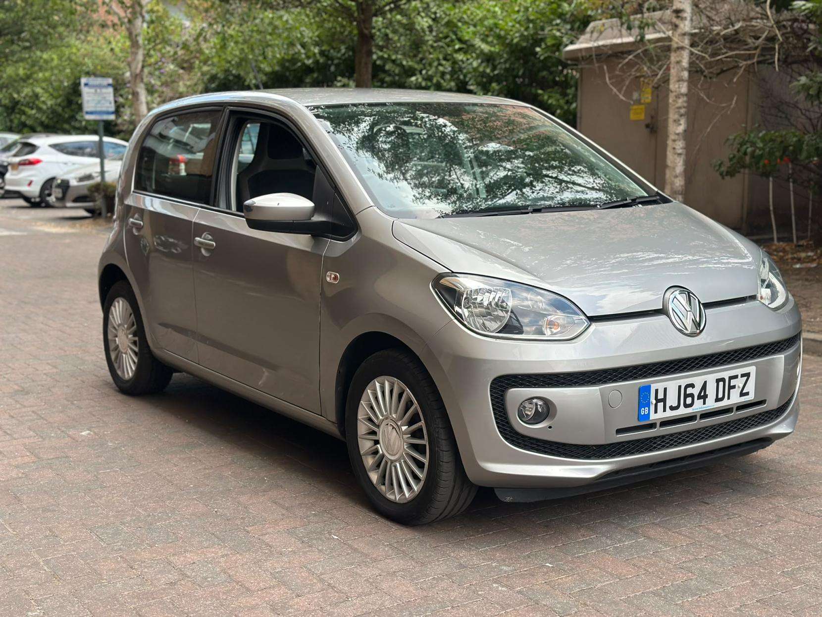 2014 VOLKSWAGEN UP! 2014 VOLKSWAGEN UP!