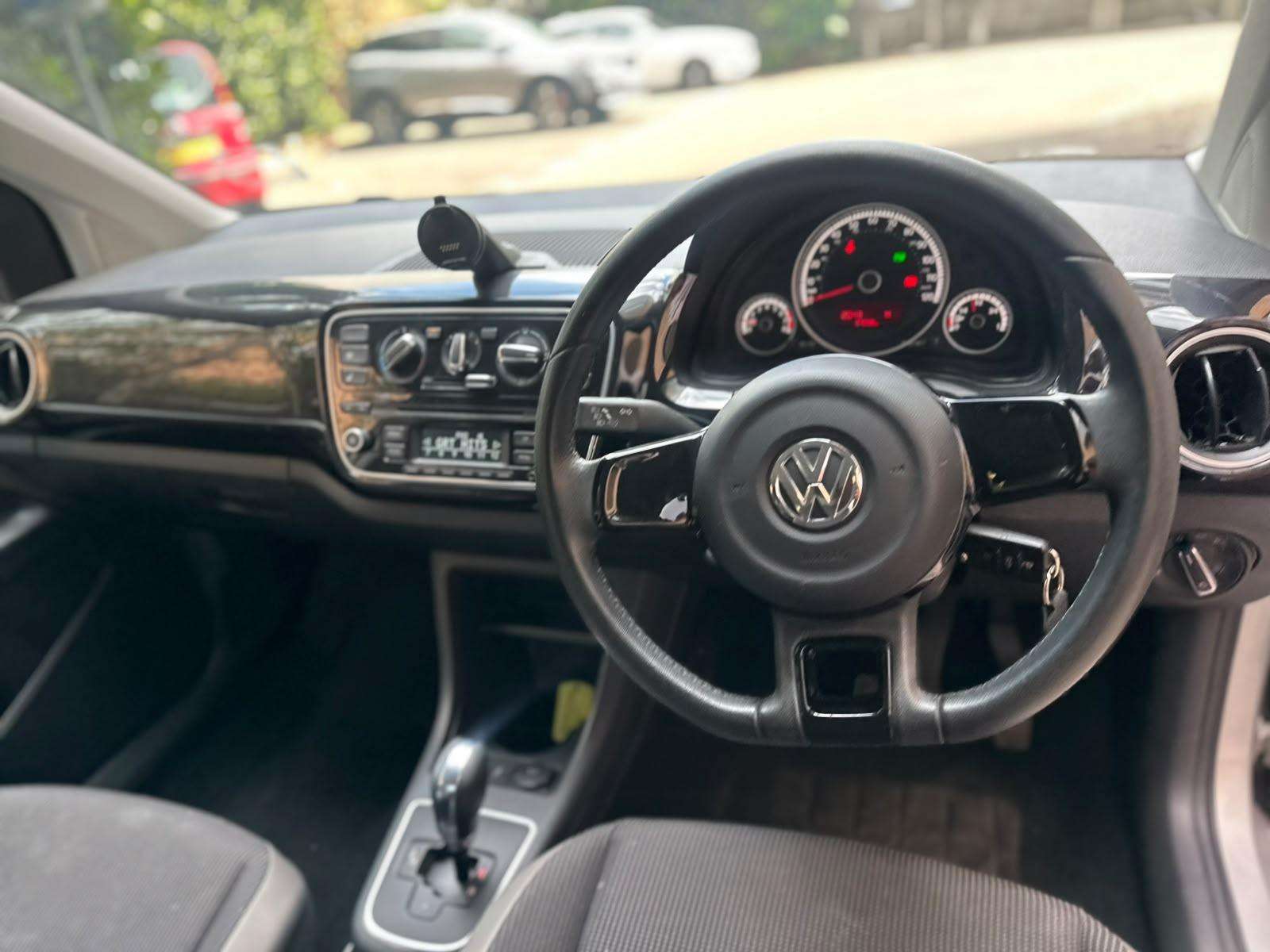 2014 VOLKSWAGEN UP! 2014 VOLKSWAGEN UP!
