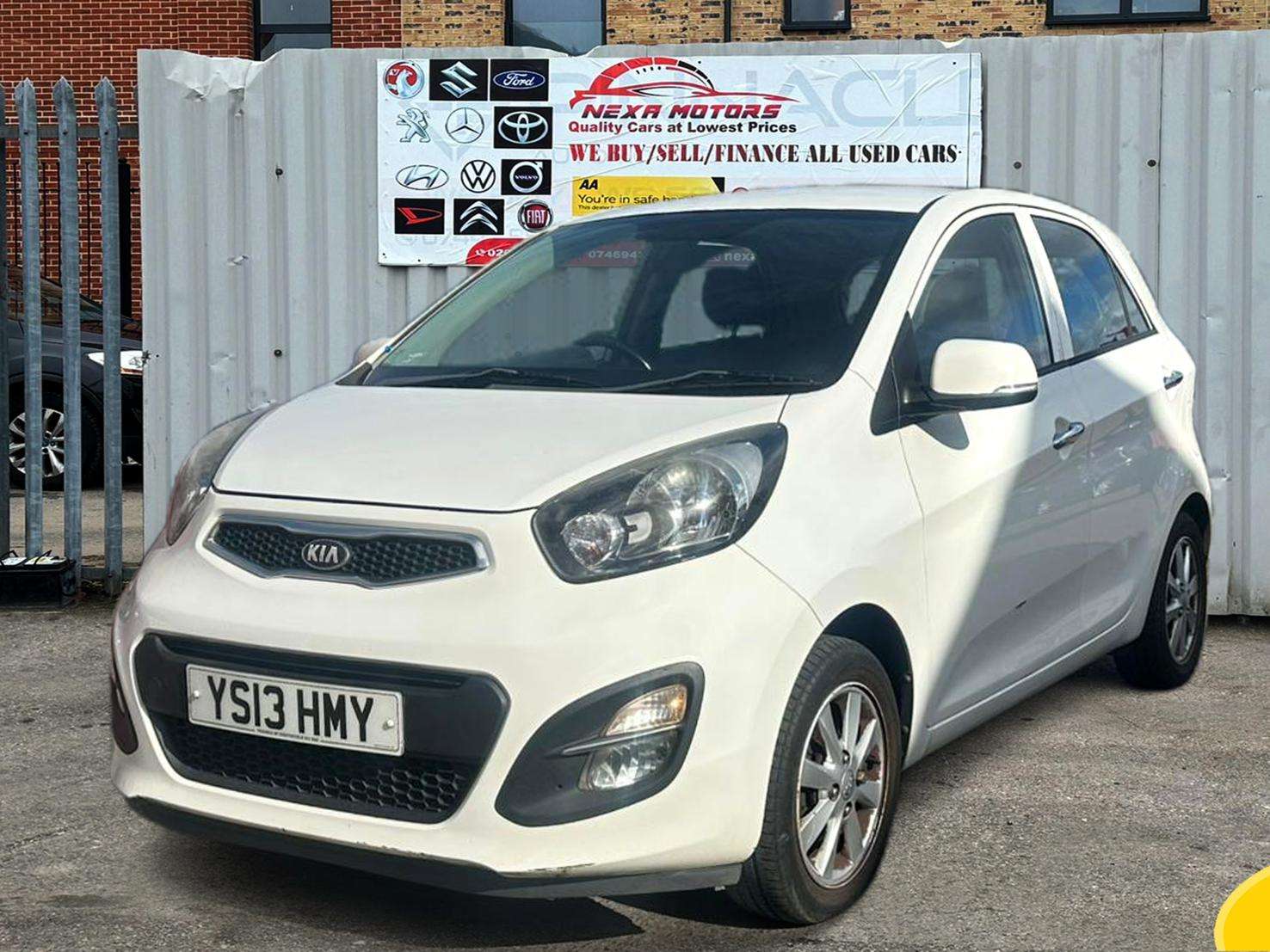 A 2013 KIA PICANTO 1.25 EcoDynamics 2 Hatchback 5dr Petrol Manual Euro 5 (s/s) (84 bhp) A 2013 KIA PICANTO 1.25 EcoDynamics 2 Hatchback 5dr Petrol Manual Euro 5 (s/s) (84 bhp)