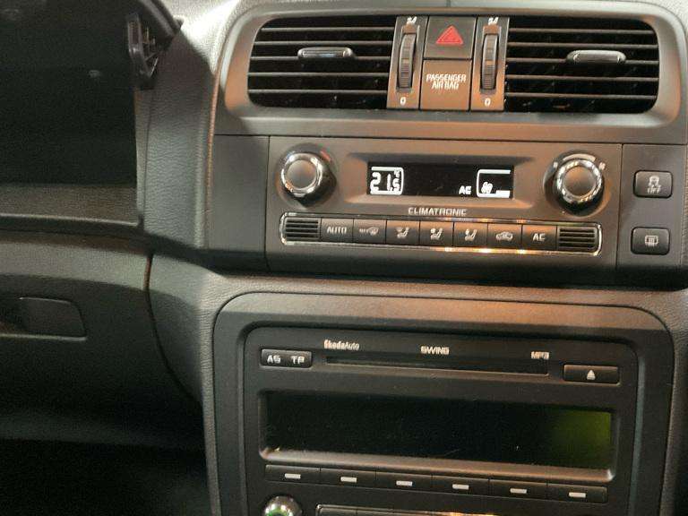 2013 SKODA FABIA 2013 SKODA FABIA