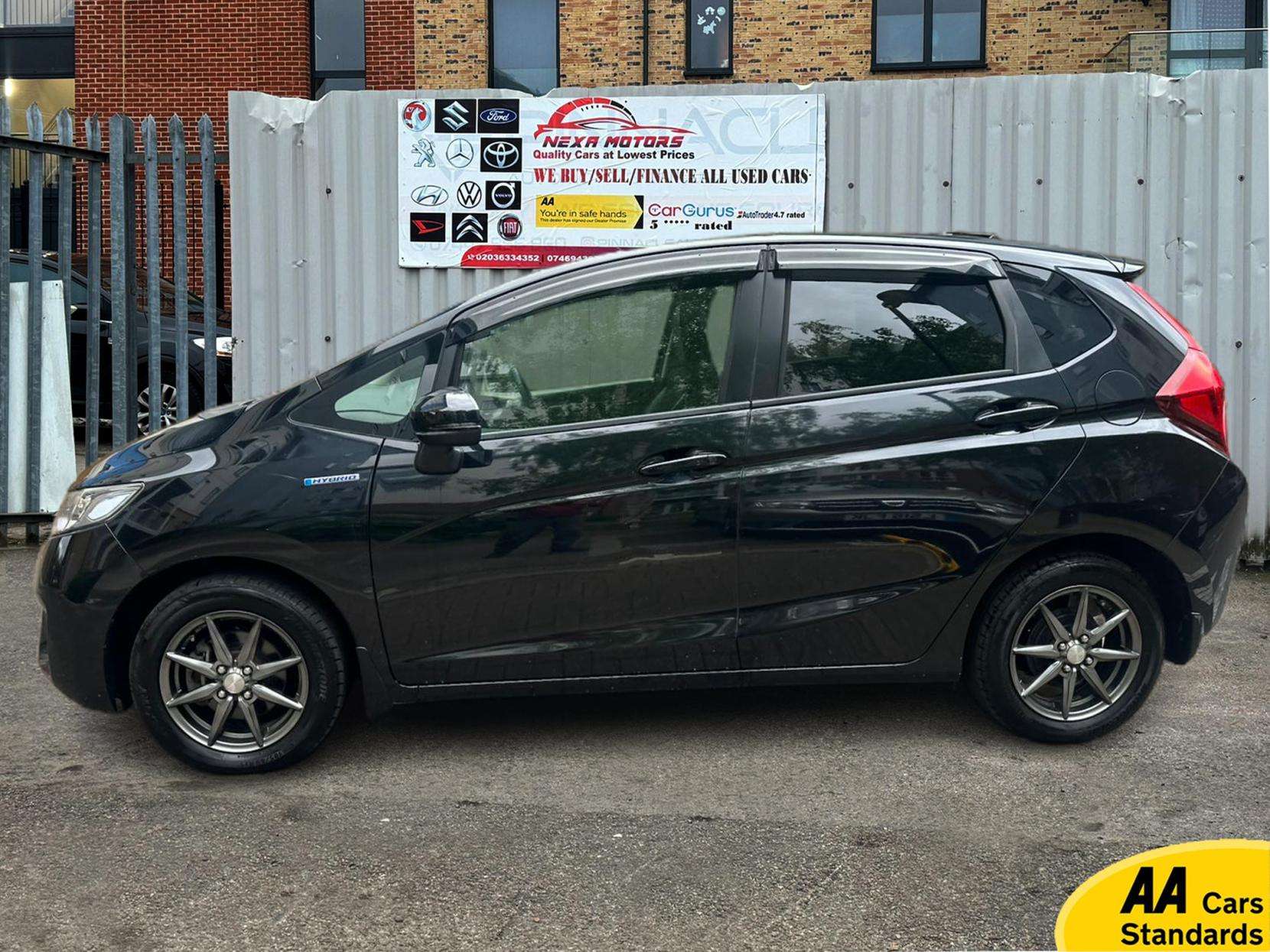 A 2015 HONDA JAZZ A 2015 HONDA JAZZ