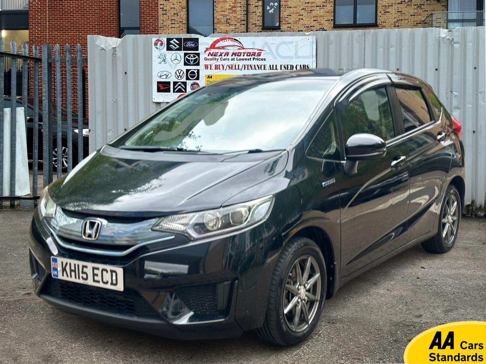 A 2015 HONDA JAZZ A 2015 HONDA JAZZ