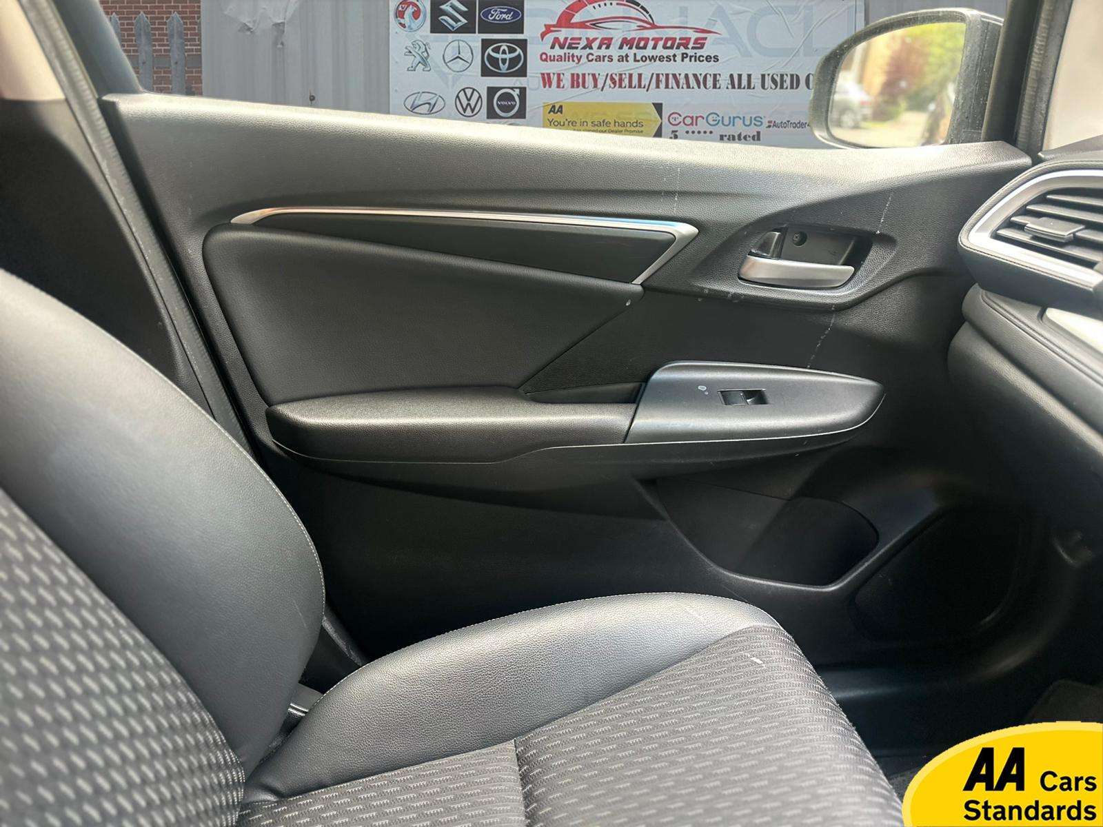 2015 HONDA JAZZ 2015 HONDA JAZZ