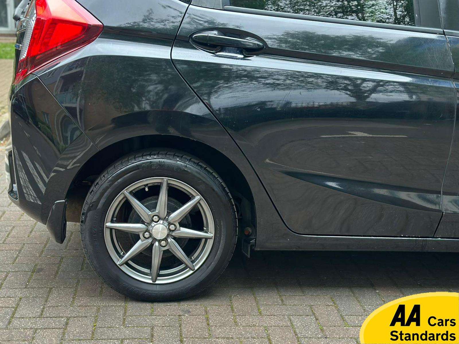 2015 HONDA JAZZ 2015 HONDA JAZZ