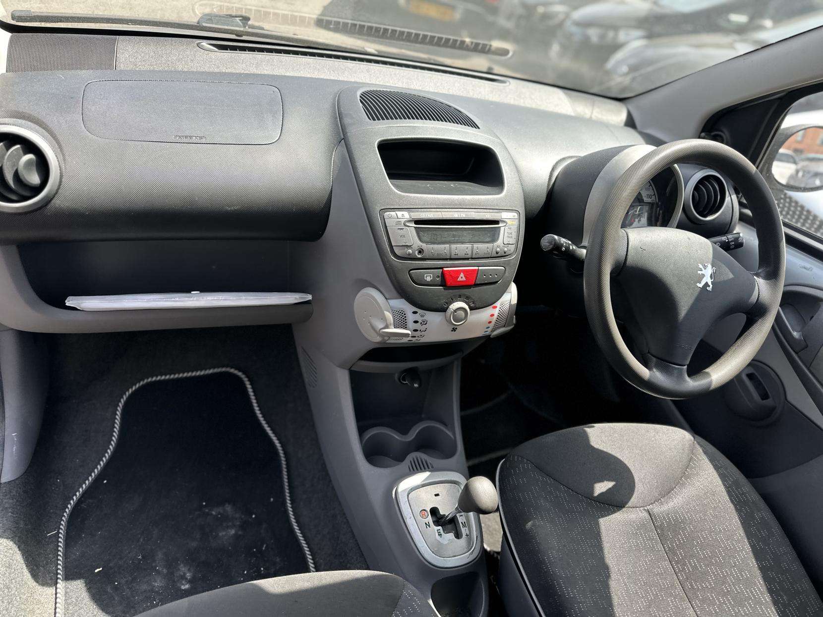 2010 PEUGEOT 107 2010 PEUGEOT 107