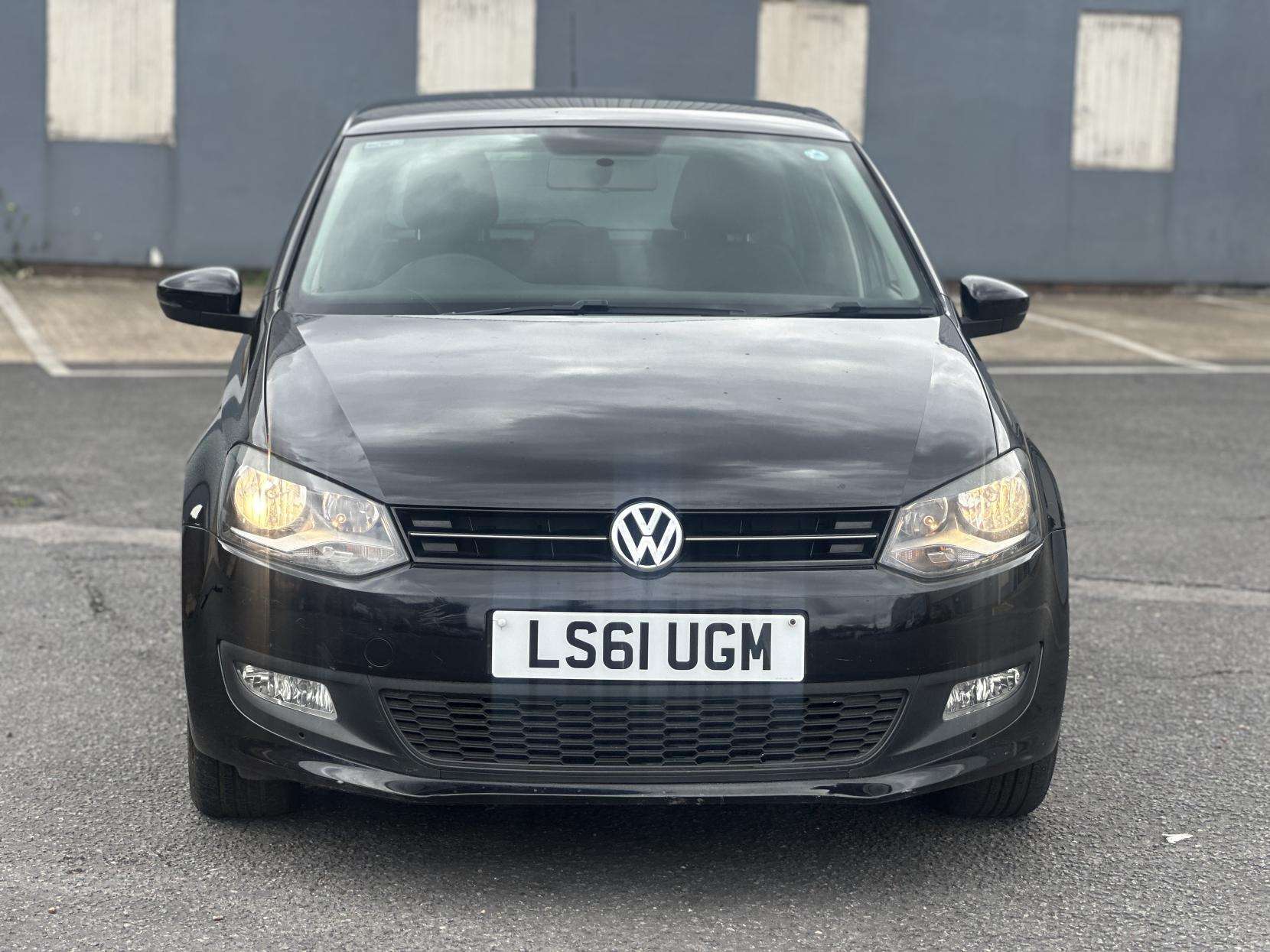 A 2011 VOLKSWAGEN POLO MATCH DSG A 2011 VOLKSWAGEN POLO MATCH DSG