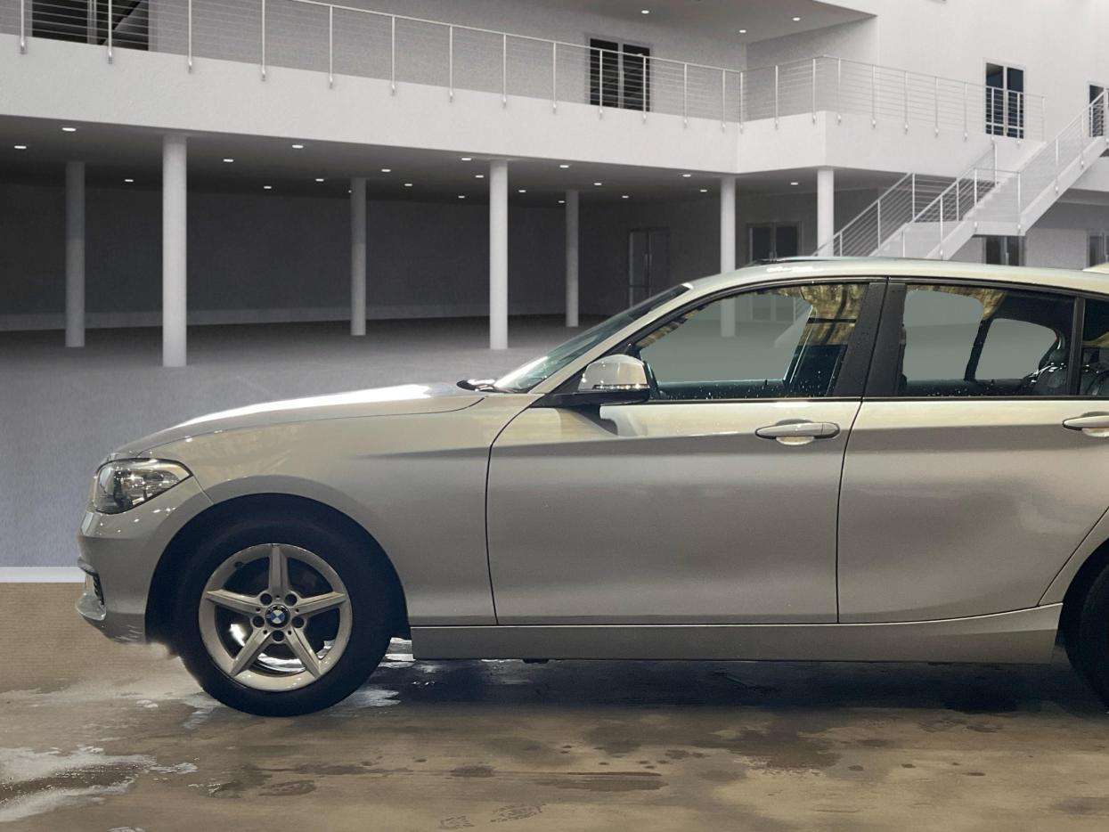 A 2015 BMW 1 SERIES 1.5 116d SE Hatchback 5dr Diesel Auto Euro 6 (s/s) (116 ps) A 2015 BMW 1 SERIES 1.5 116d SE Hatchback 5dr Diesel Auto Euro 6 (s/s) (116 ps)