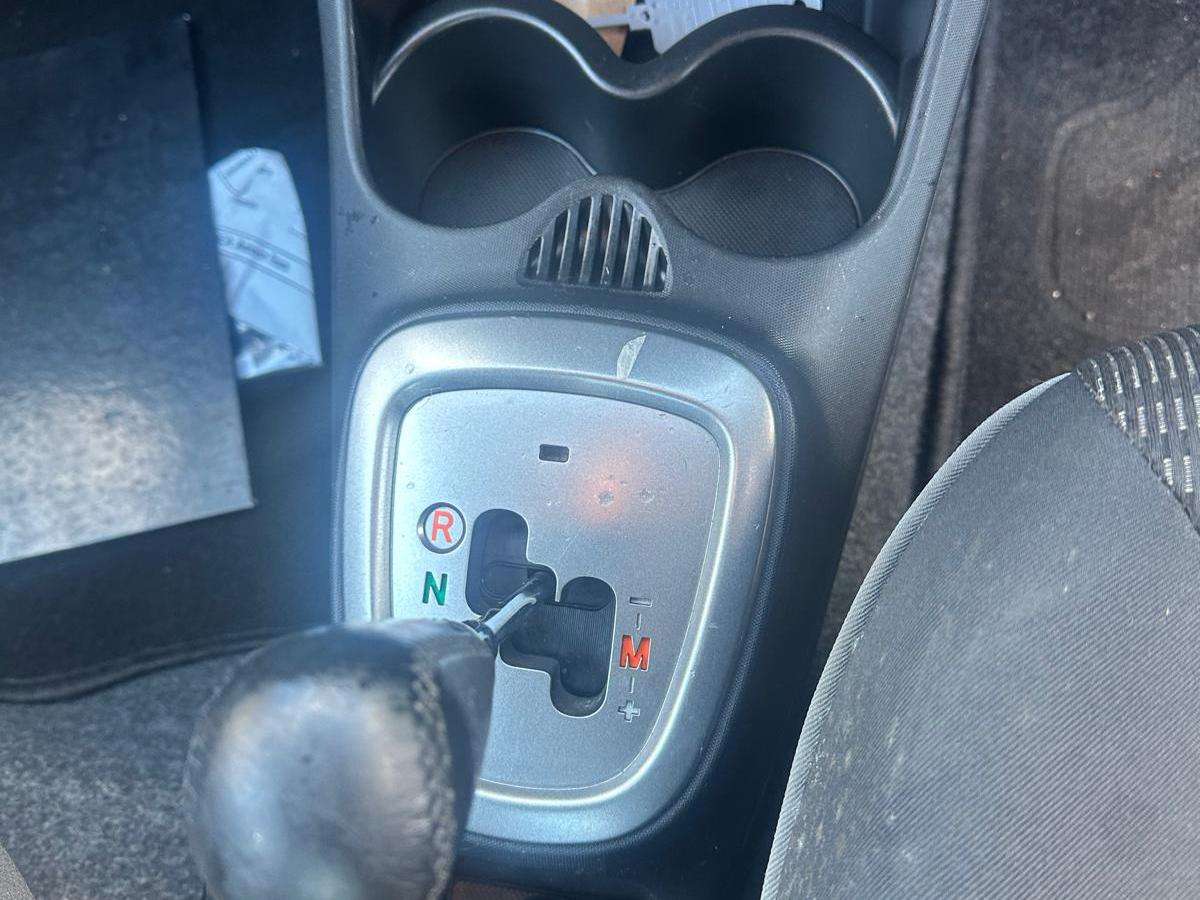 2013 PEUGEOT 107 2013 PEUGEOT 107