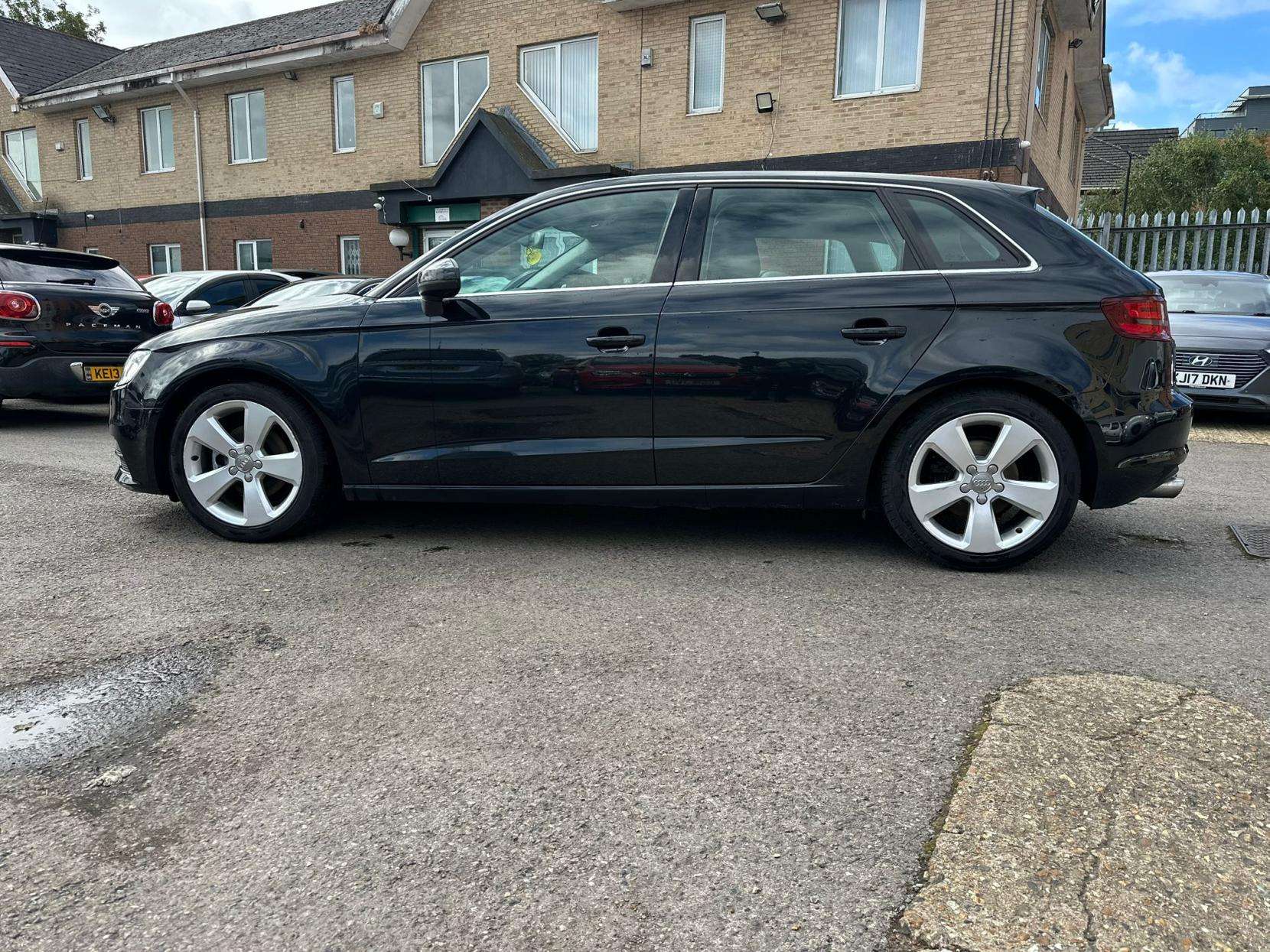 2014 AUDI A3 2014 AUDI A3