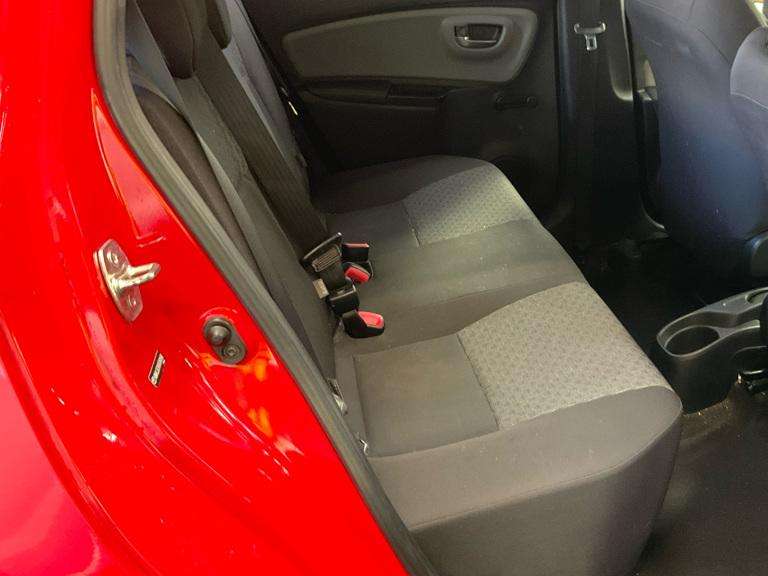 2015 TOYOTA YARIS 2015 TOYOTA YARIS
