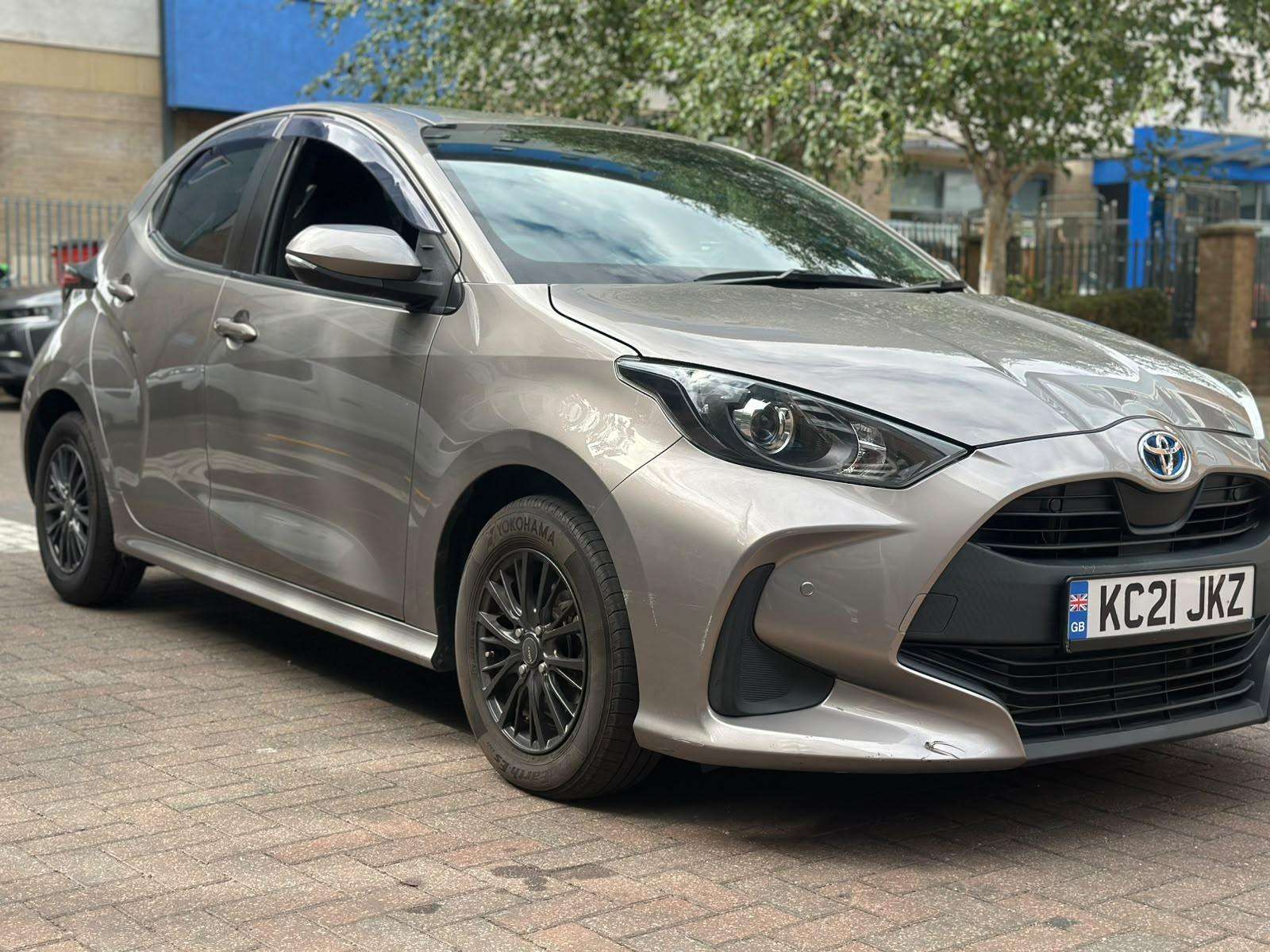2021 TOYOTA YARIS 2021 TOYOTA YARIS