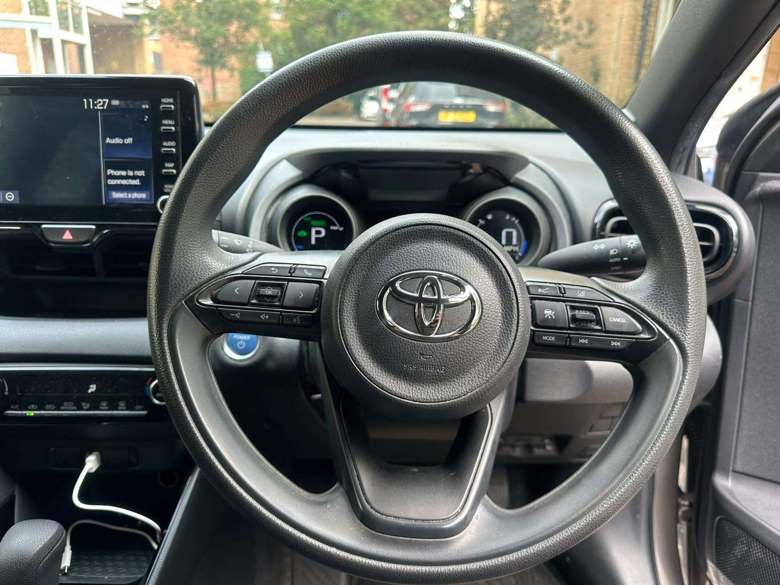 2021 TOYOTA YARIS 2021 TOYOTA YARIS