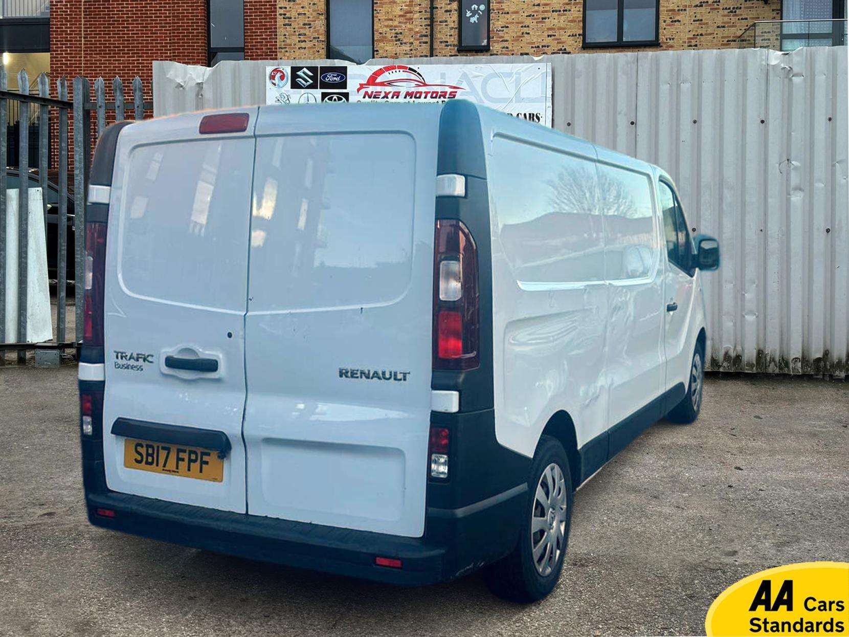 2017 RENAULT TRAFIC 2017 RENAULT TRAFIC