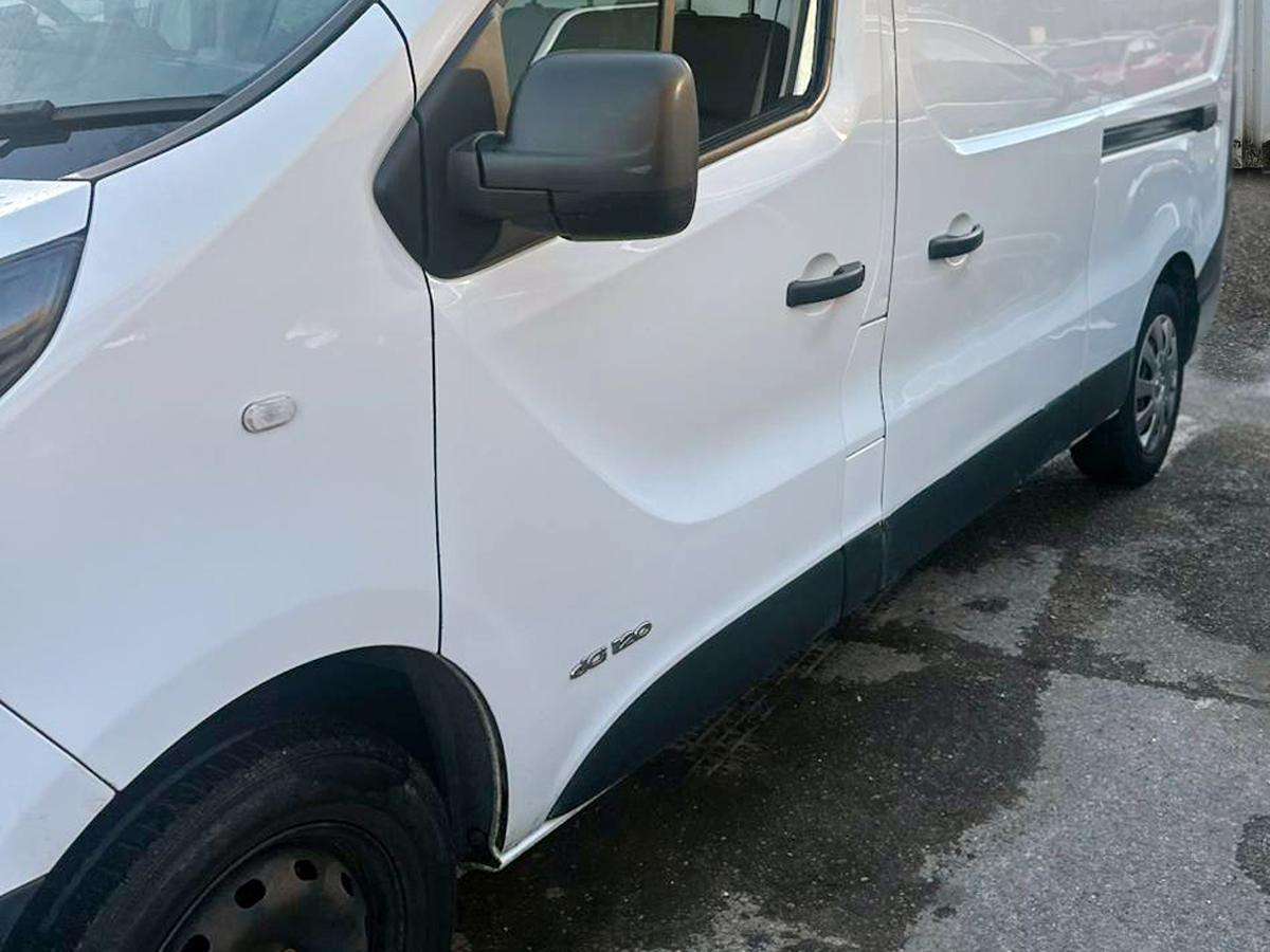 2017 RENAULT TRAFIC 2017 RENAULT TRAFIC