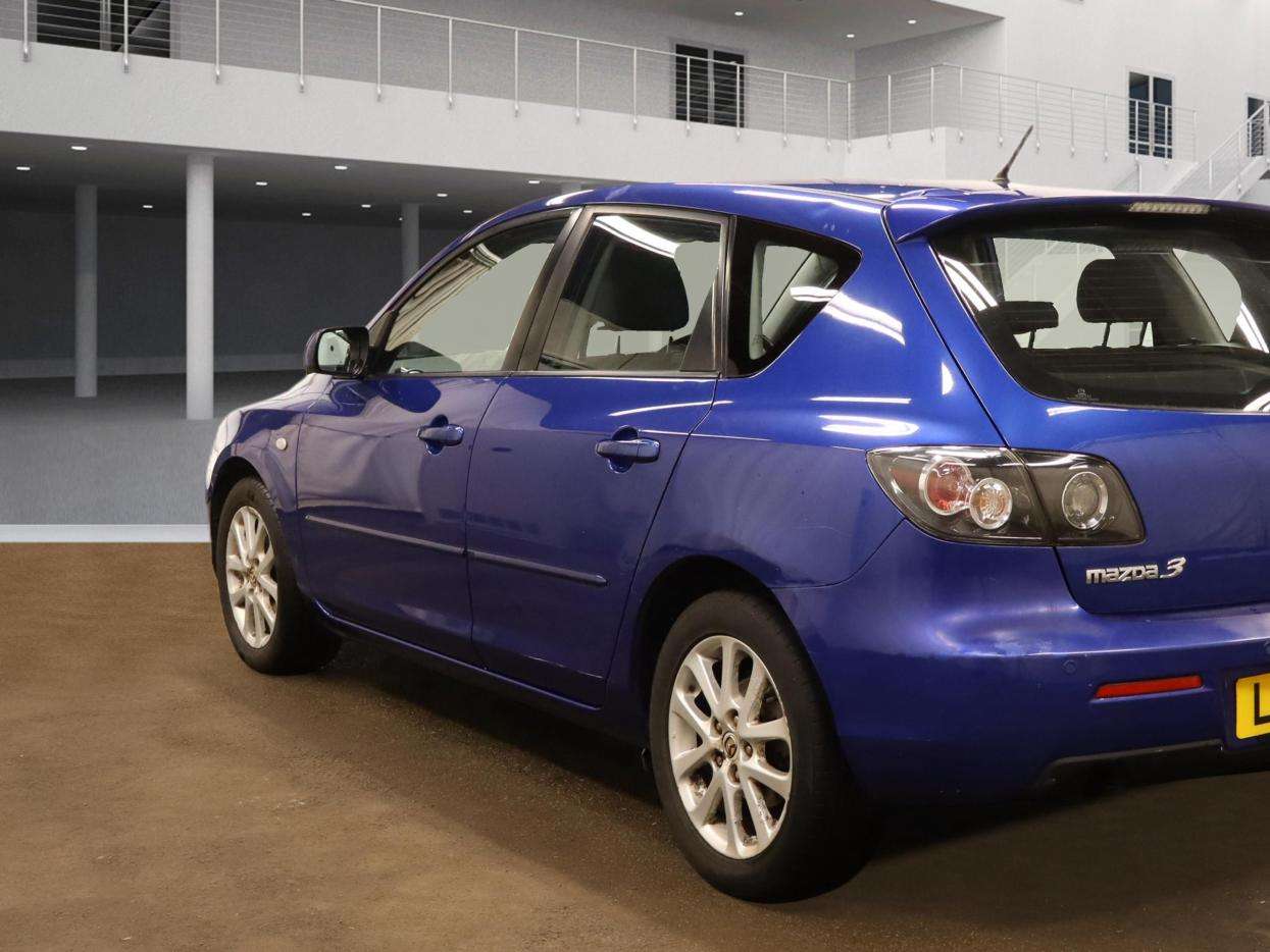 A 2008 MAZDA MAZDA3 1.6 Takara Hatchback 5dr Petrol Automatic (183 g/km, 103 bhp) A 2008 MAZDA MAZDA3 1.6 Takara Hatchback 5dr Petrol Automatic (183 g/km, 103 bhp)