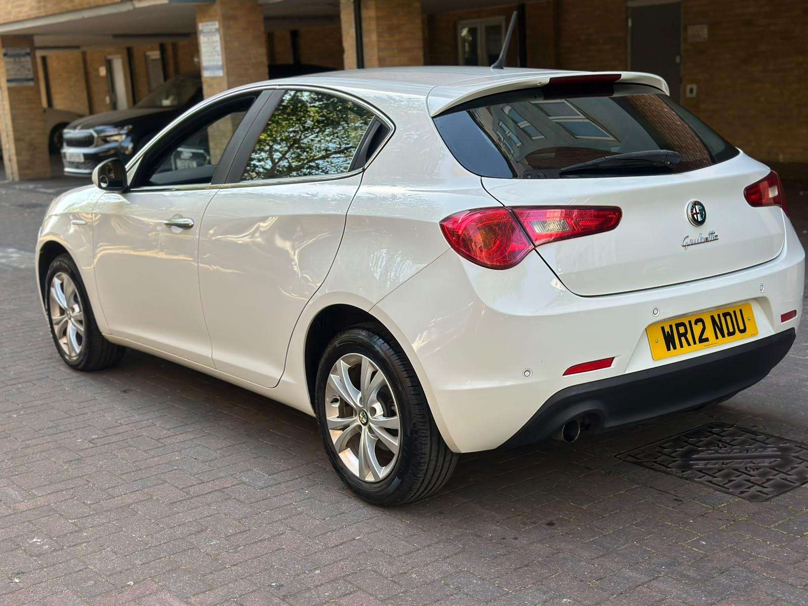 2012 ALFA ROMEO GIULIETTA 2012 ALFA ROMEO GIULIETTA