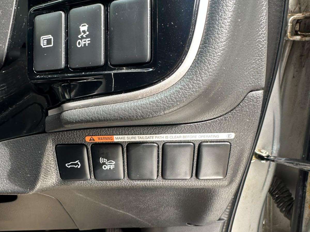 2018 MITSUBISHI OUTLANDER 2018 MITSUBISHI OUTLANDER