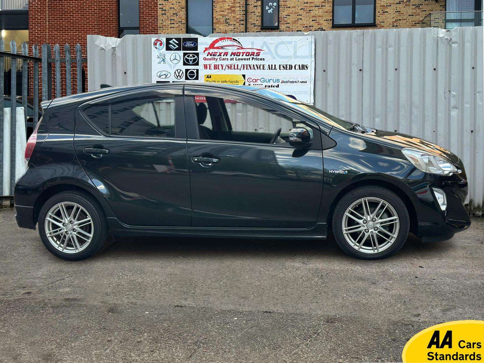 2015 TOYOTA YARIS 2015 TOYOTA YARIS