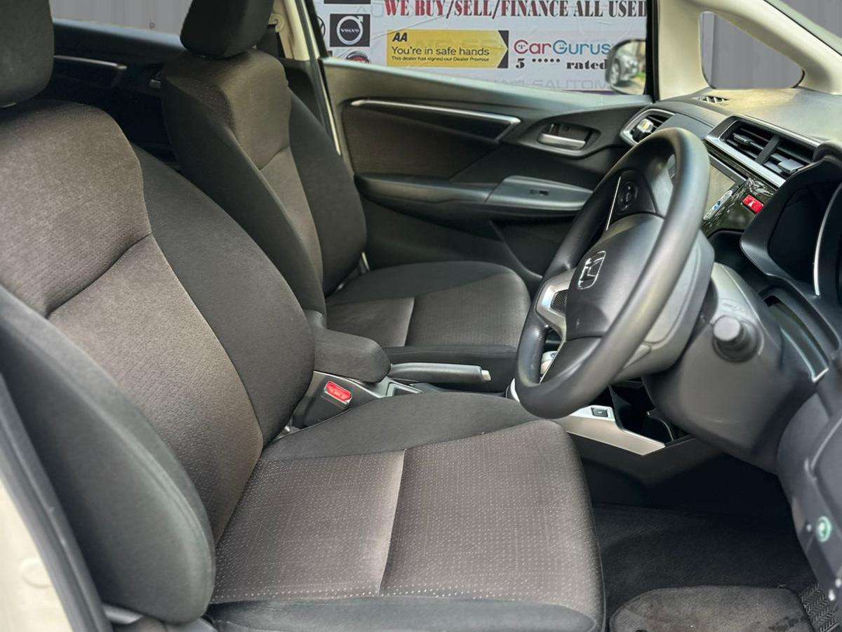 2015 HONDA JAZZ 2015 HONDA JAZZ