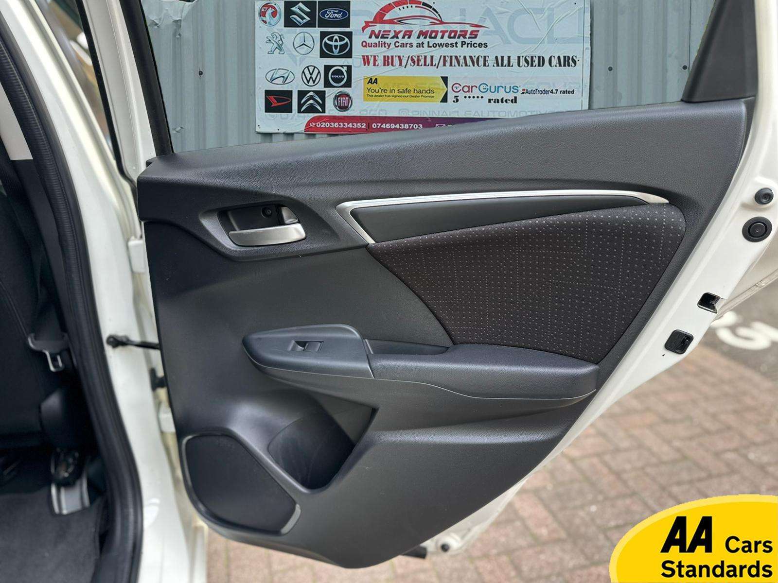 2015 HONDA JAZZ 2015 HONDA JAZZ