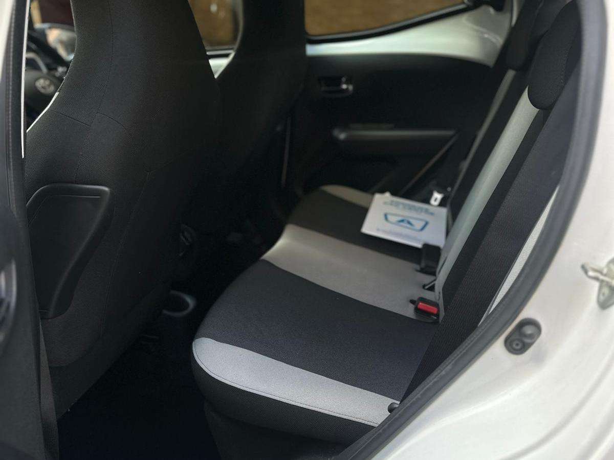 2017 TOYOTA AYGO 2017 TOYOTA AYGO