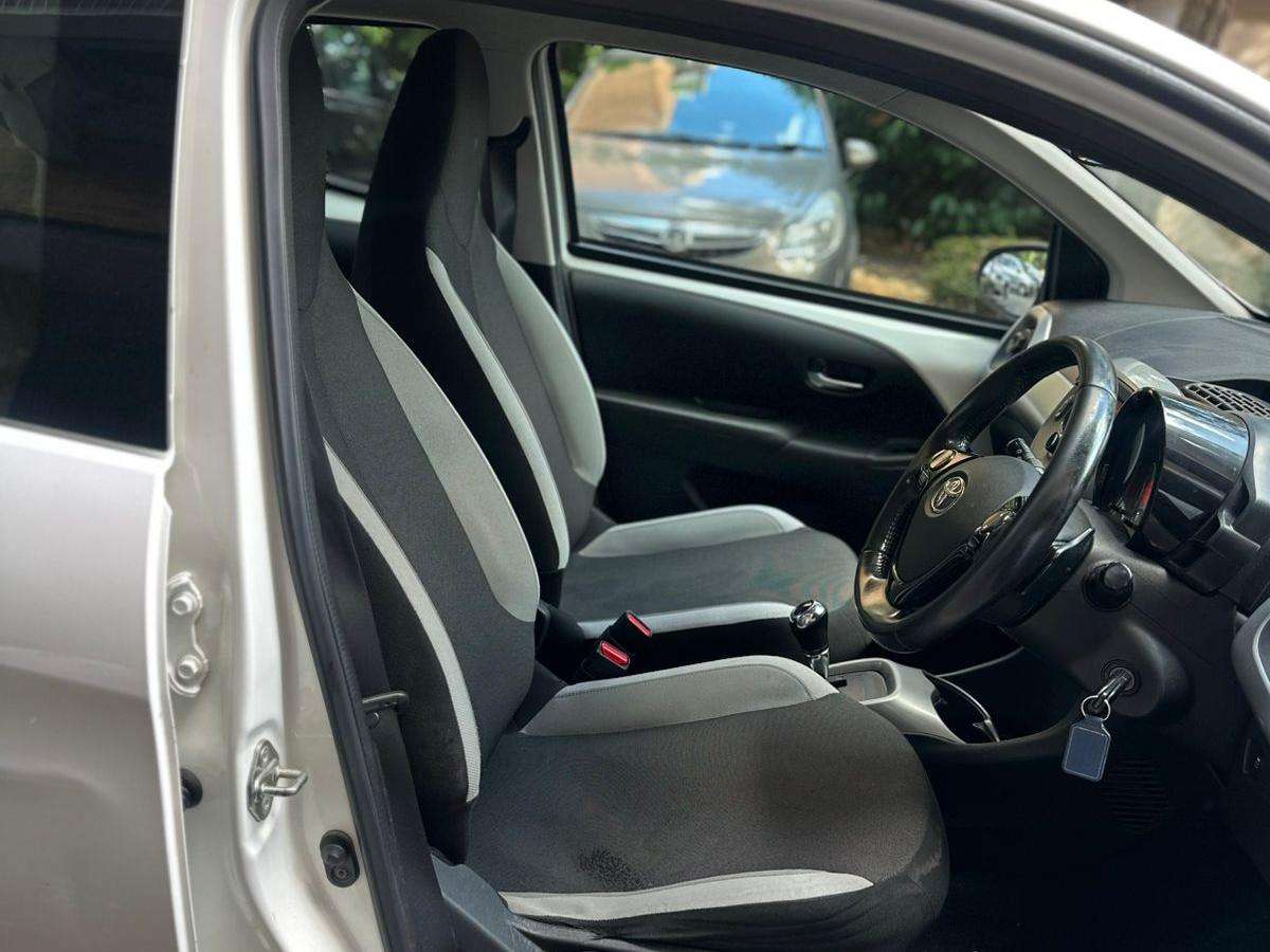 2017 TOYOTA AYGO 2017 TOYOTA AYGO