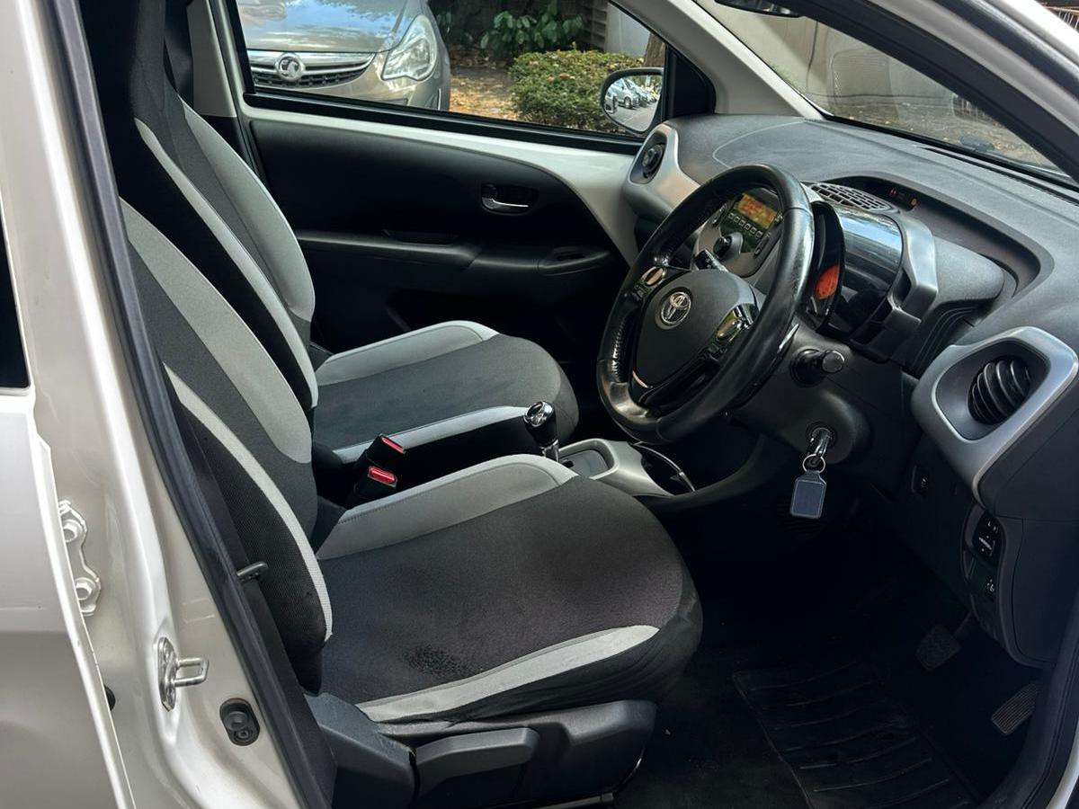 2017 TOYOTA AYGO 2017 TOYOTA AYGO