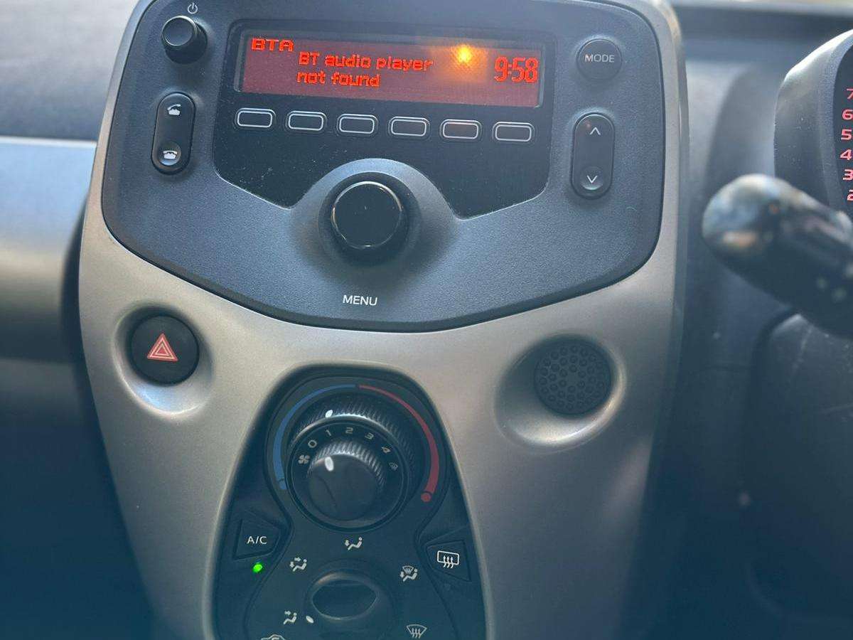 2017 TOYOTA AYGO 2017 TOYOTA AYGO