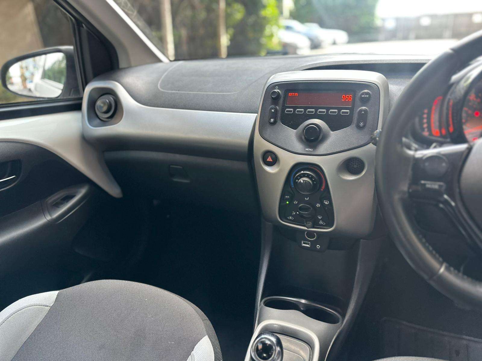 2017 TOYOTA AYGO 2017 TOYOTA AYGO