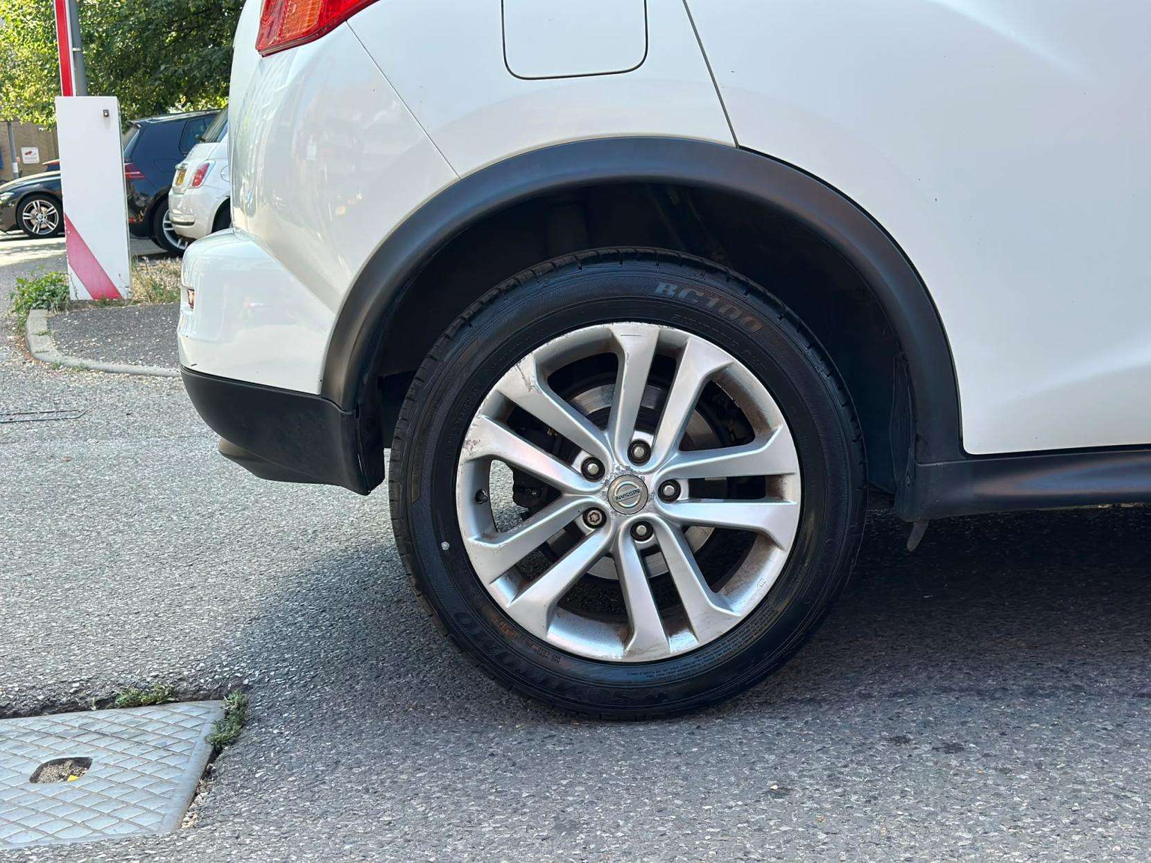 2011 NISSAN JUKE 2011 NISSAN JUKE
