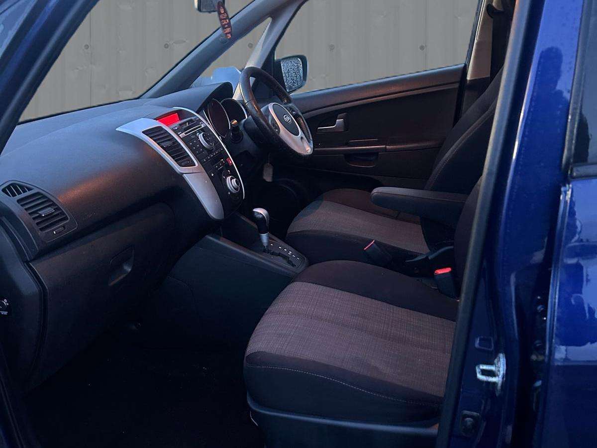 2011 KIA VENGA 2011 KIA VENGA