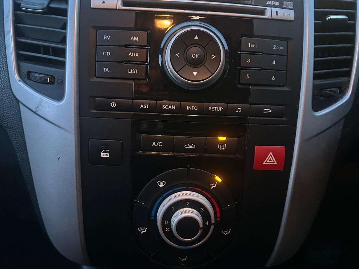 2011 KIA VENGA 2011 KIA VENGA