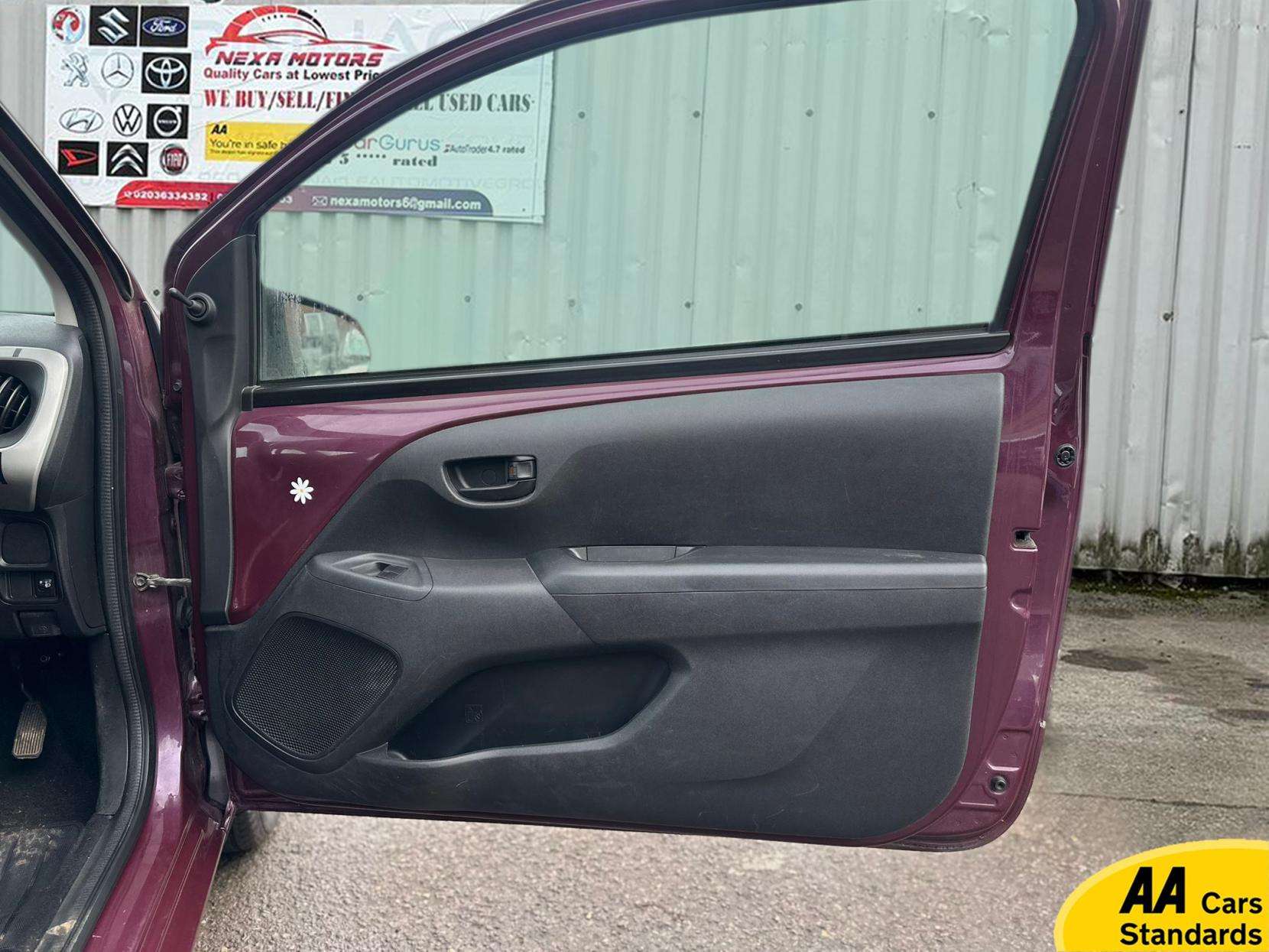 2014 PEUGEOT 108 2014 PEUGEOT 108