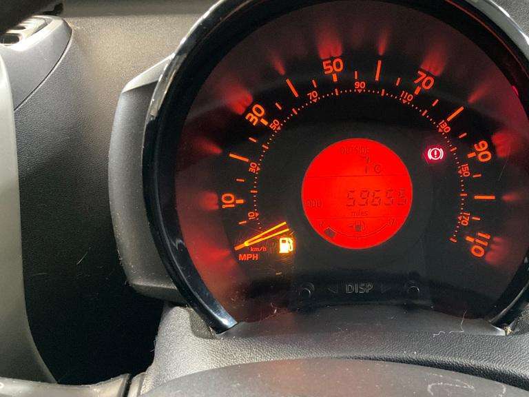 2014 PEUGEOT 108 2014 PEUGEOT 108