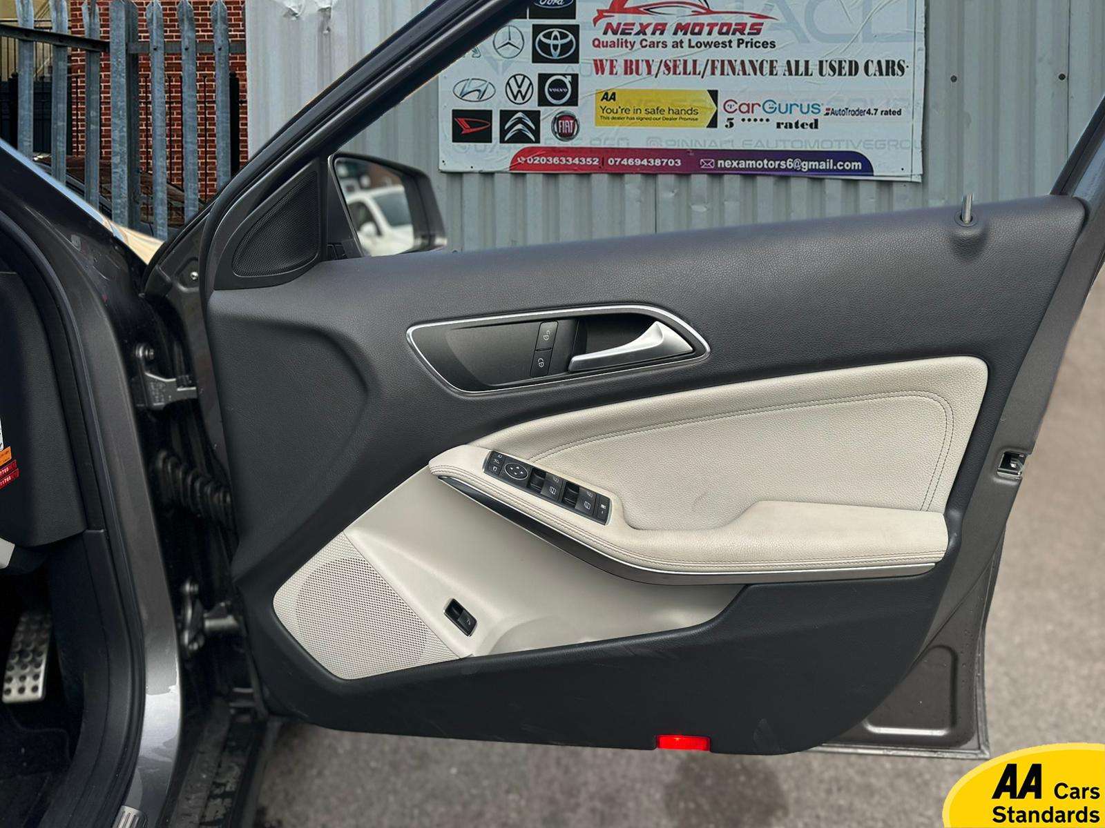 2015 MERCEDES-BENZ GLA 2015 MERCEDES-BENZ GLA