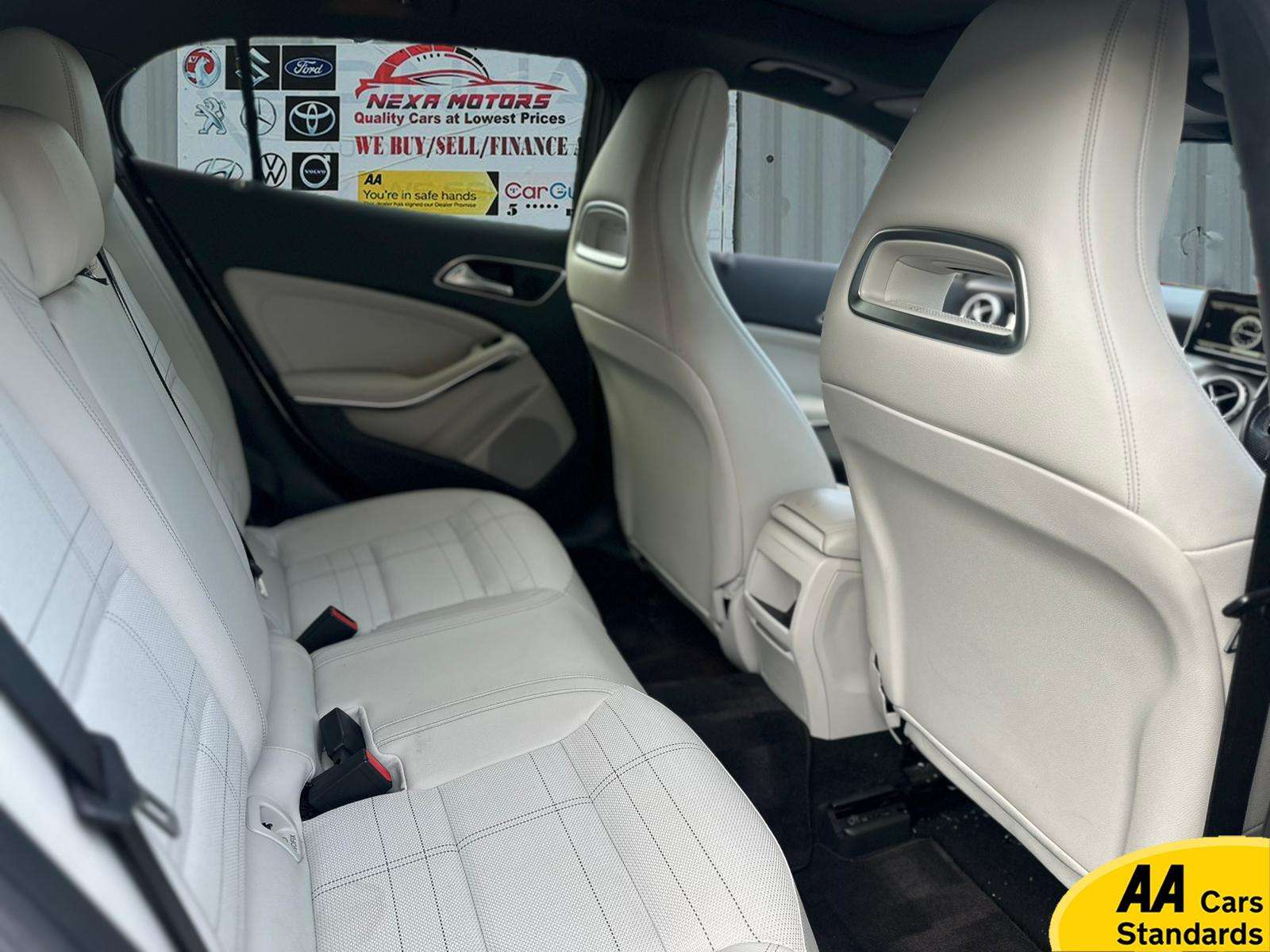 2015 MERCEDES-BENZ GLA 2015 MERCEDES-BENZ GLA