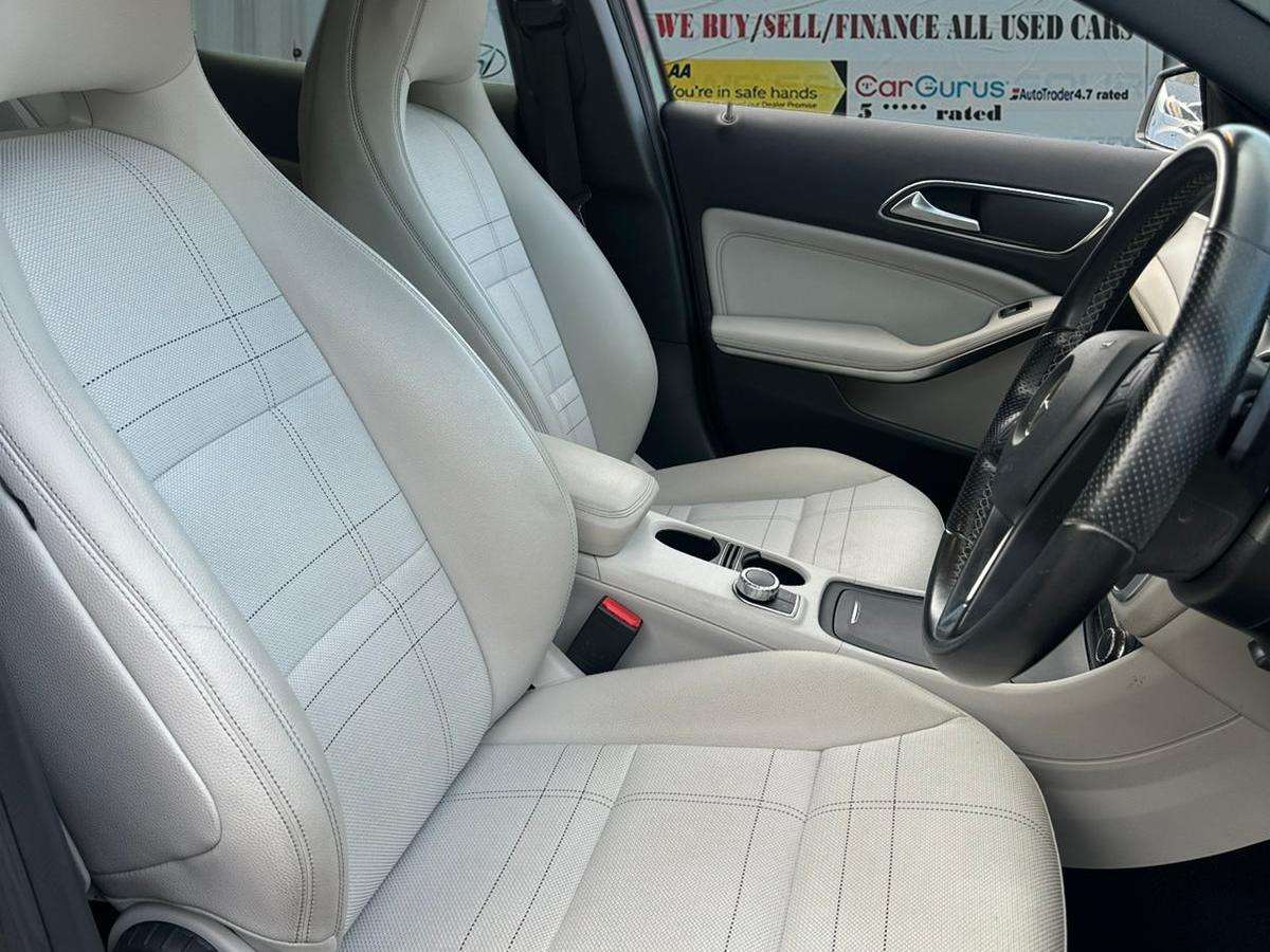 2015 MERCEDES-BENZ GLA 2015 MERCEDES-BENZ GLA