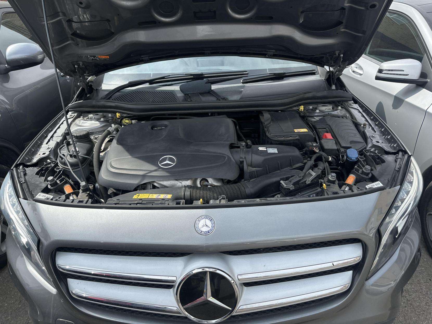 2015 MERCEDES-BENZ GLA 2015 MERCEDES-BENZ GLA