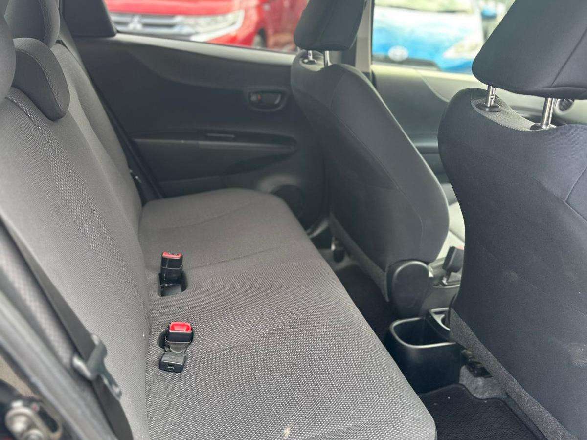 2013 TOYOTA YARIS 2013 TOYOTA YARIS