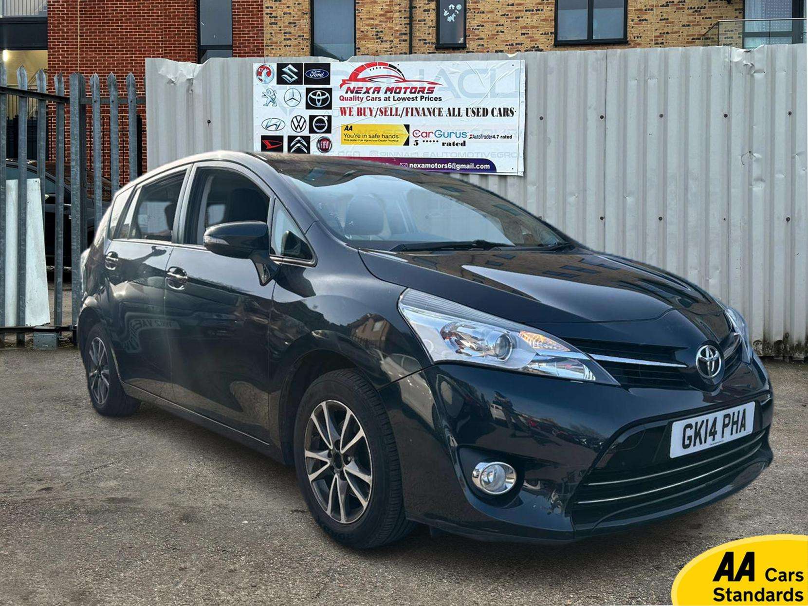 A 2014 TOYOTA VERSO 1.8 V-Matic Icon MPV 5dr Petrol Multidrive S Euro 5 Euro 5 (147 ps) A 2014 TOYOTA VERSO 1.8 V-Matic Icon MPV 5dr Petrol Multidrive S Euro 5 Euro 5 (147 ps)