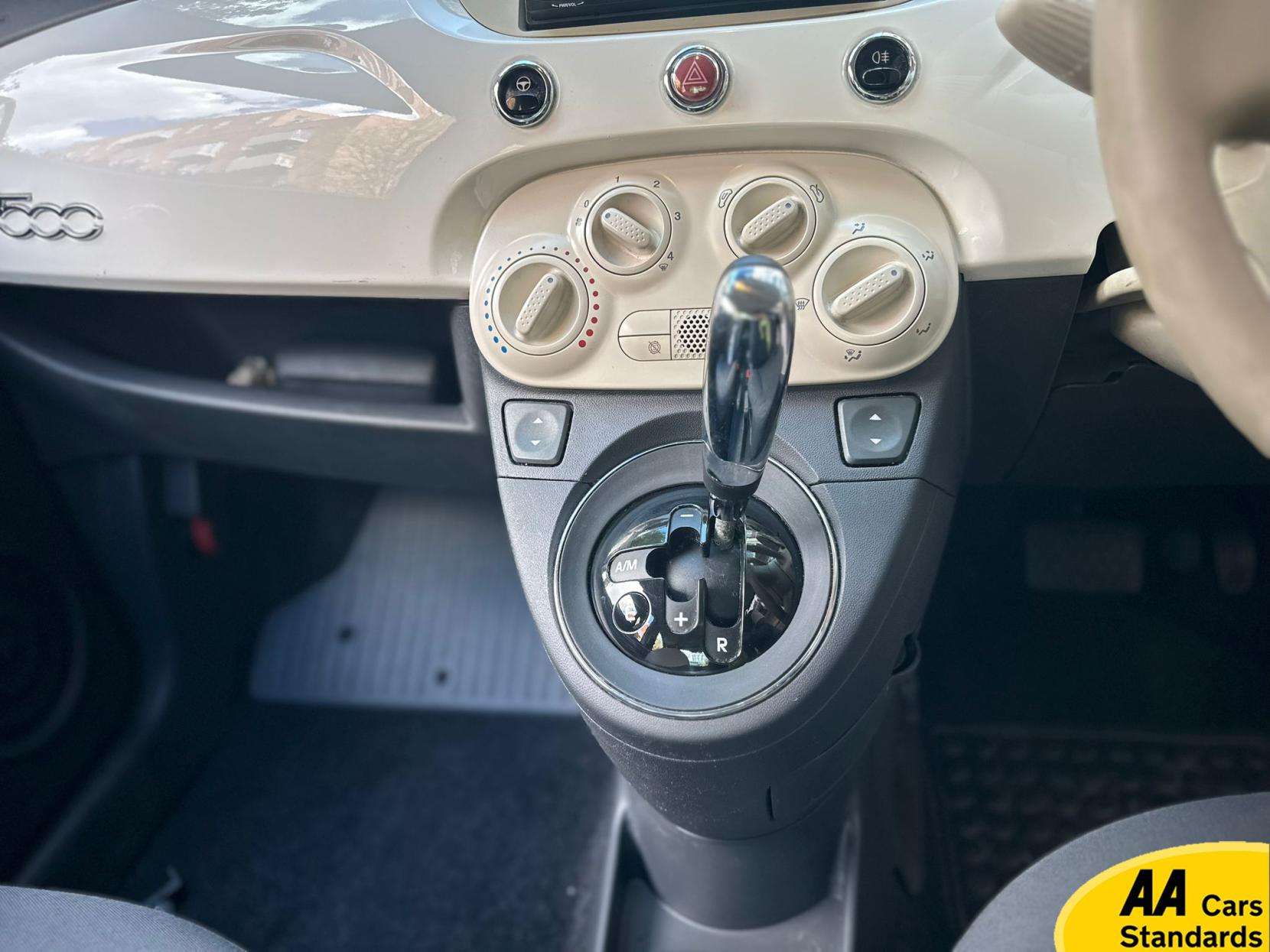 2013 FIAT 500 2013 FIAT 500